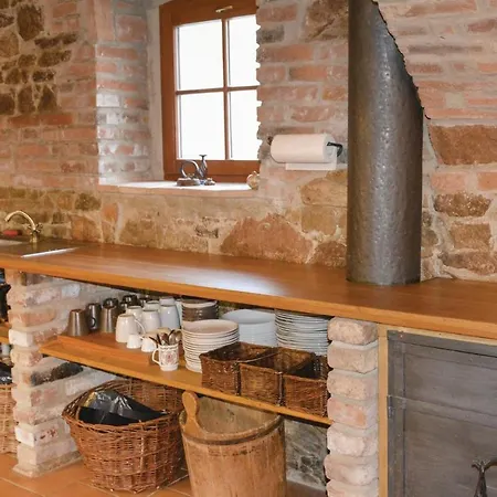 Four Bedroom Holiday In Rybniky Semesterbostad